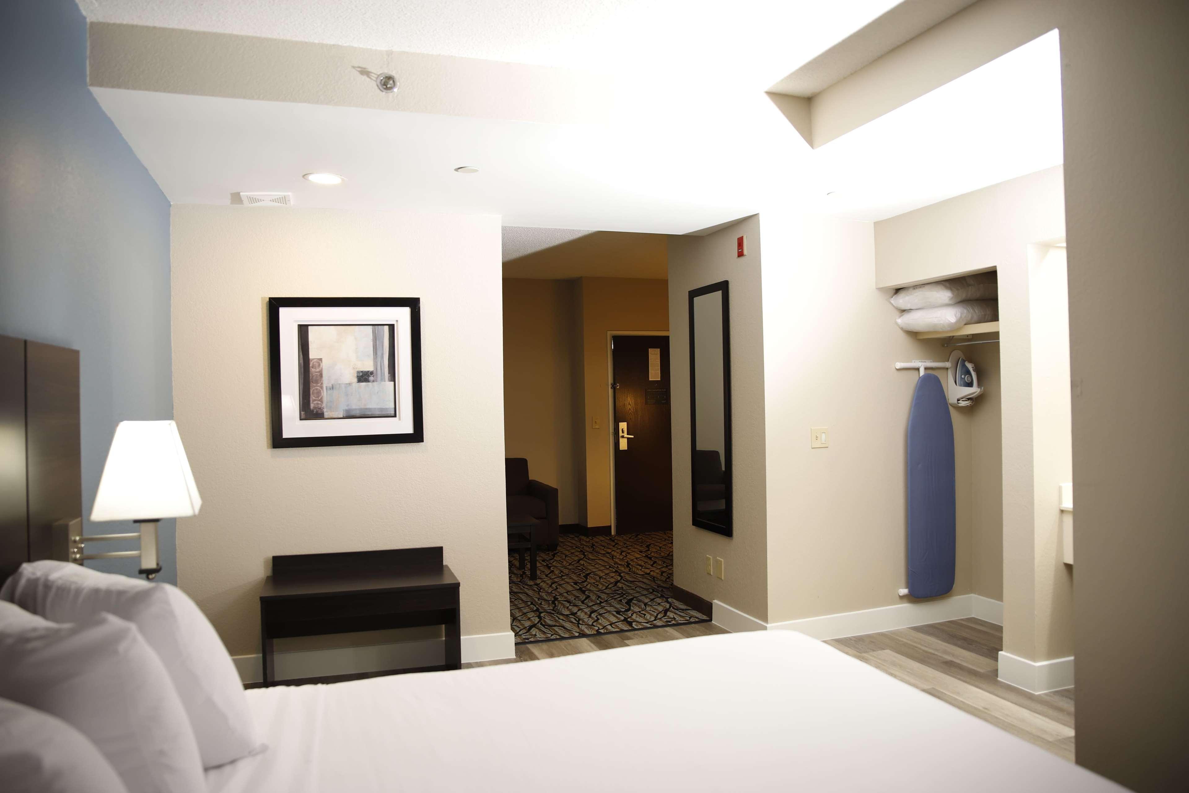 Baymont By Wyndham Jackson/Ridgeland Hotel Exterior foto