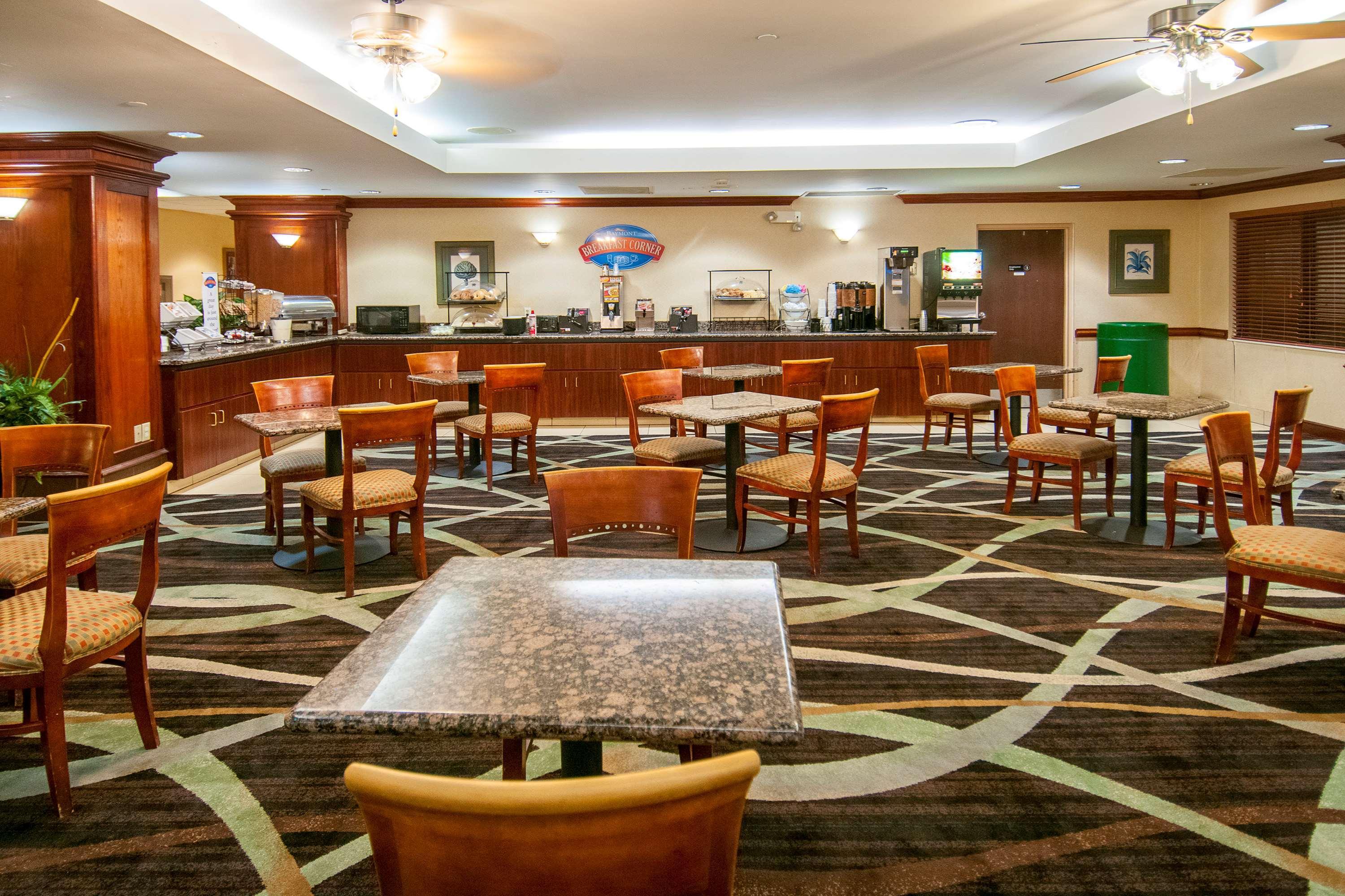 Baymont By Wyndham Jackson/Ridgeland Hotel Exterior foto